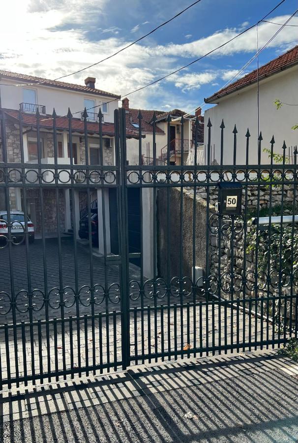 Vila Petra Τρέμπινιε Εξωτερικό φωτογραφία